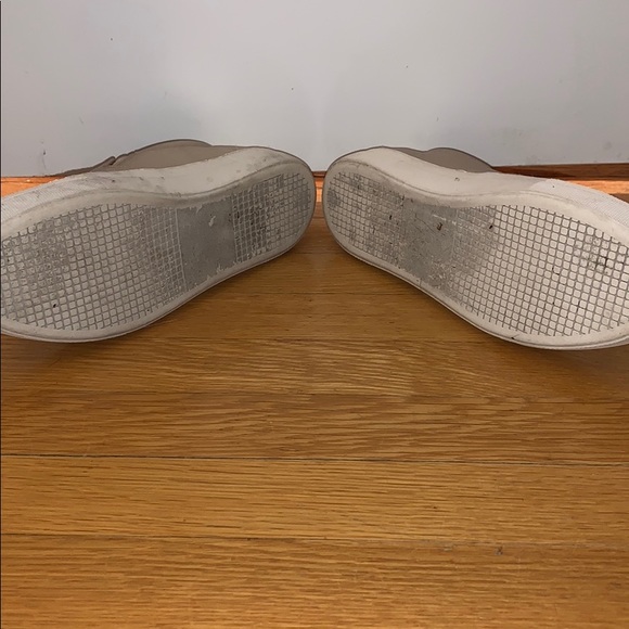 Steve Madden Metallic Rose Gold Slip on Sneakers - Picture 7 of 7